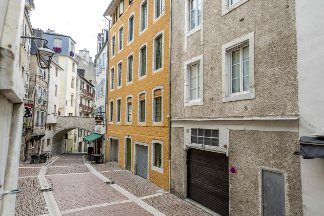 Quartier Du Chateau, Superbe Appartement Avec Parking Pau Εξωτερικό φωτογραφία